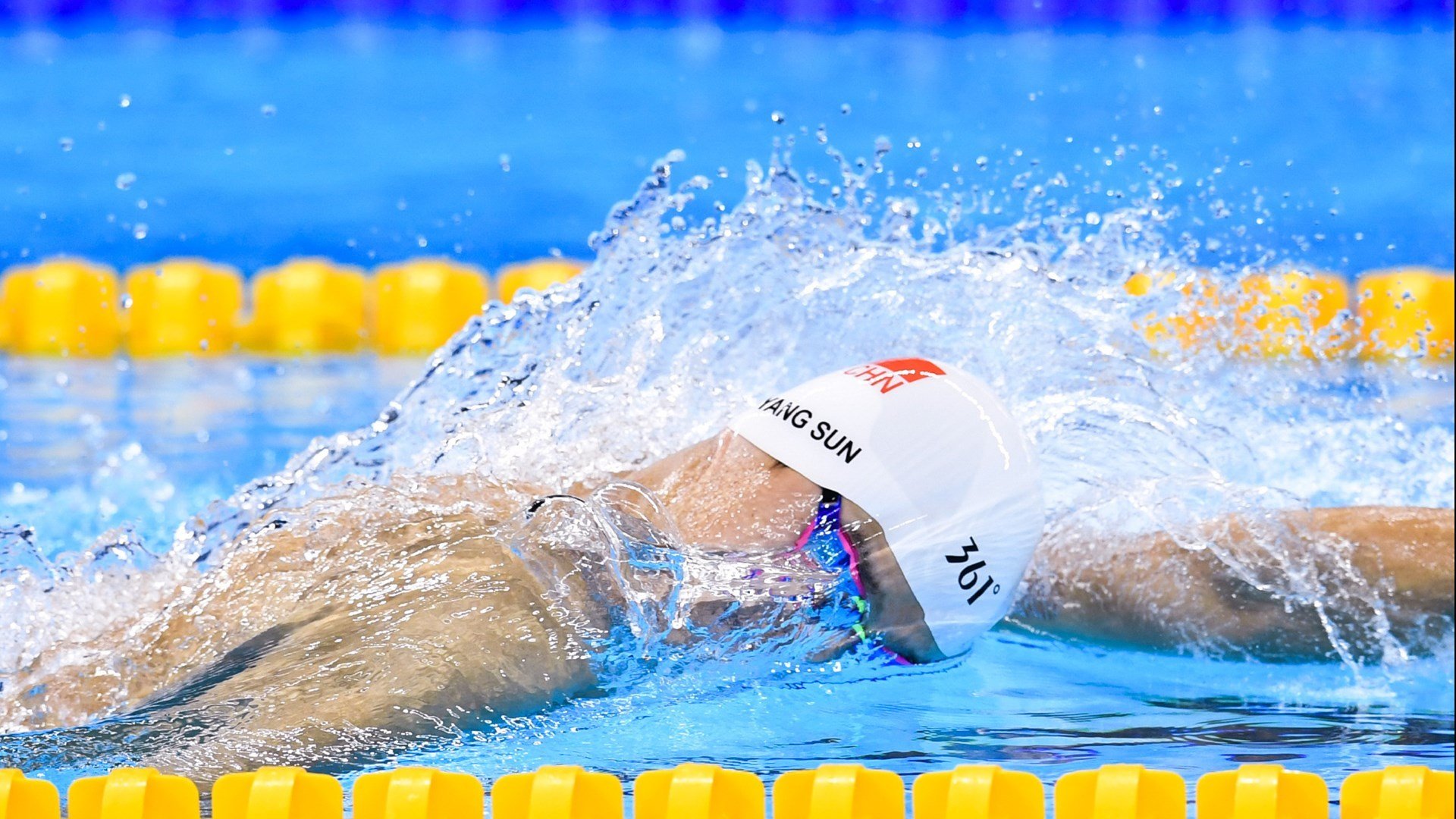 绿色动力：F1未来的电动驱动技术，f1电动化